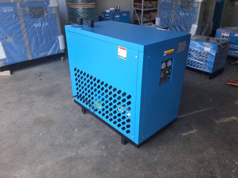 冷干機(jī)干燥機(jī)實際性能更理想,作用更大